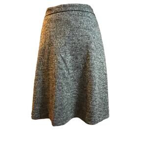 Banana Republic black and white mini skirt with pockets